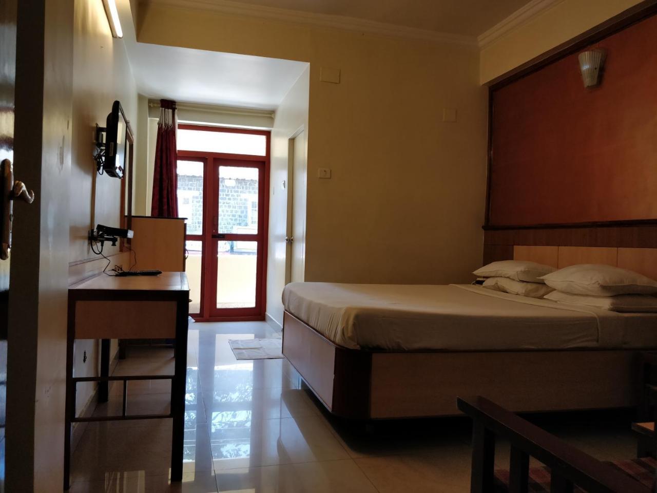 Hotel Anjay Kodaikanal Exterior foto